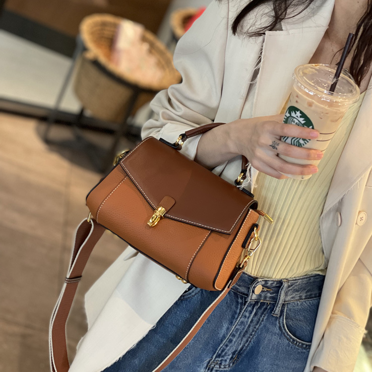 The Olivia Crossbody Bag