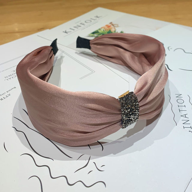Scarlet Twist Headband