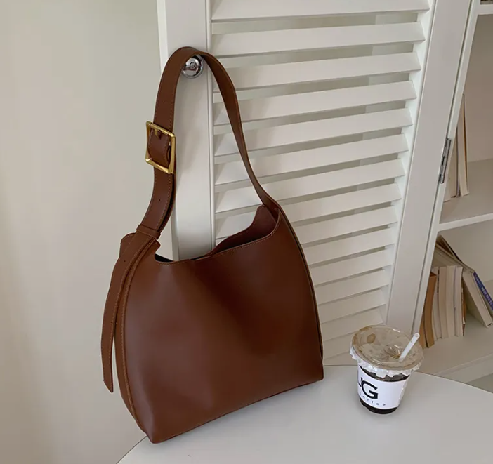 The Willow Bucket Bag