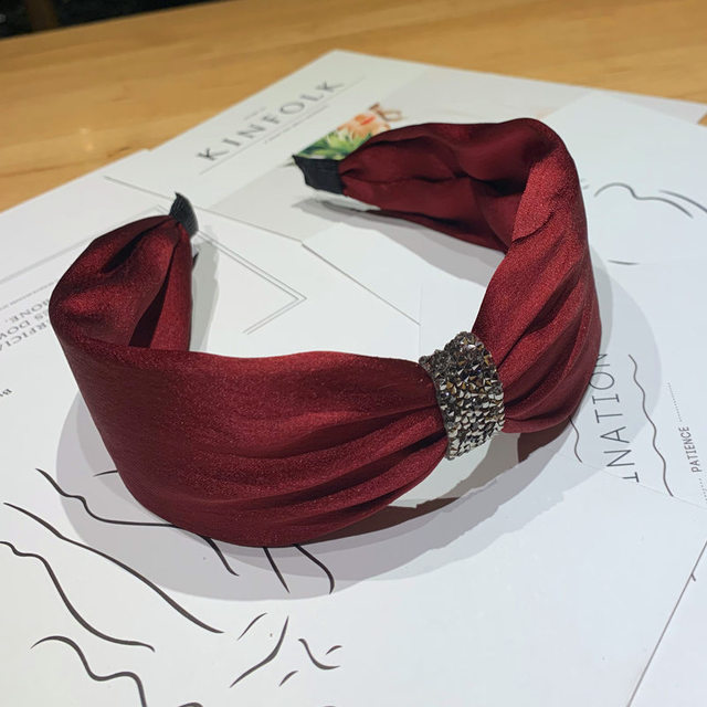 Scarlet Twist Headband