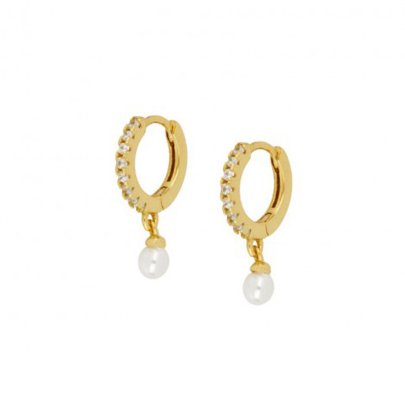 Elegant Pearl Drop Earrings