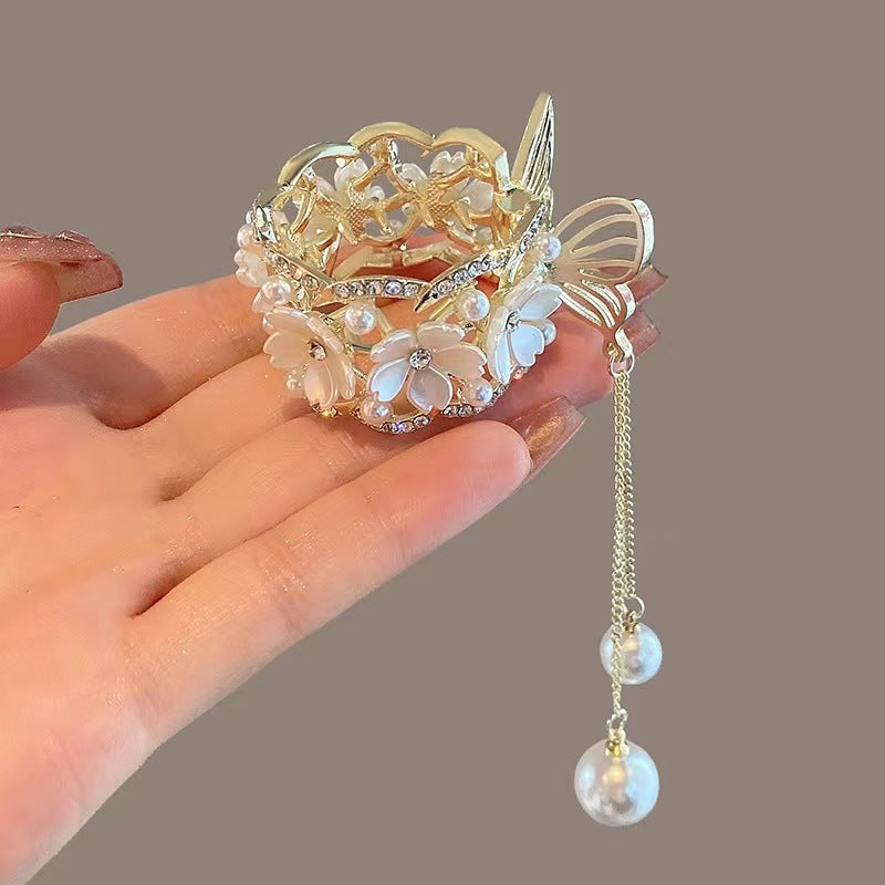 Isabella Pear Hair Clip