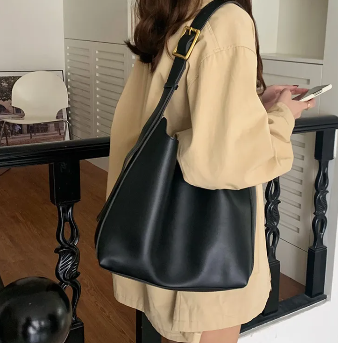 The Willow Bucket Bag