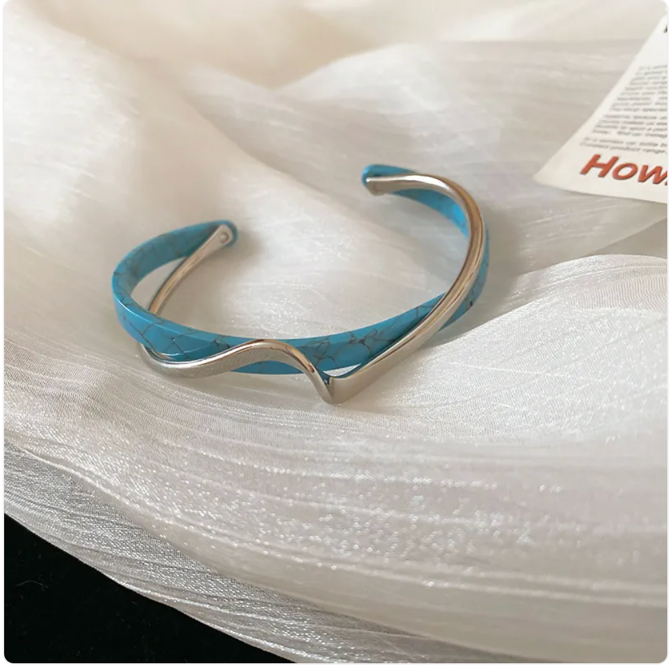 Aurelia Two-Toned Twist Cuff Bracelet