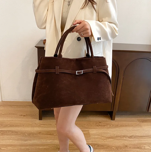 The Carla Tote