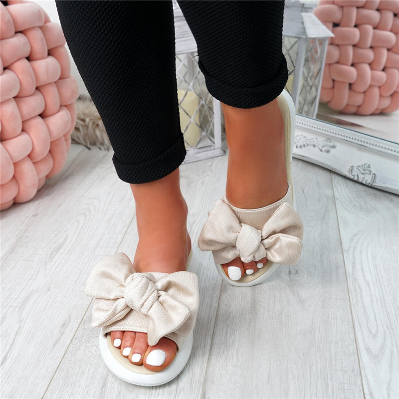 Beachy Bow Sandal